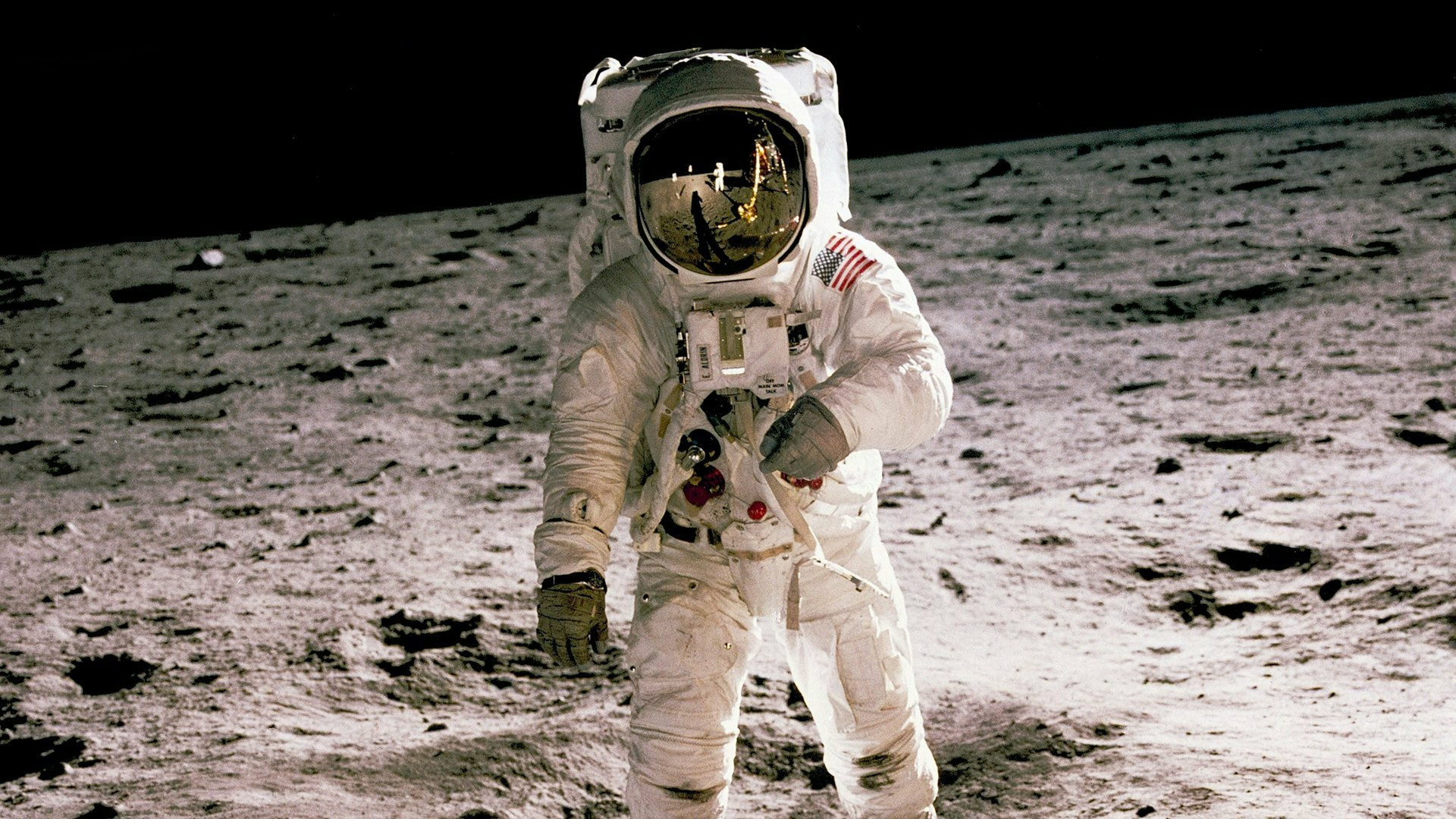 Now NASA is also postponing the planned moon landing